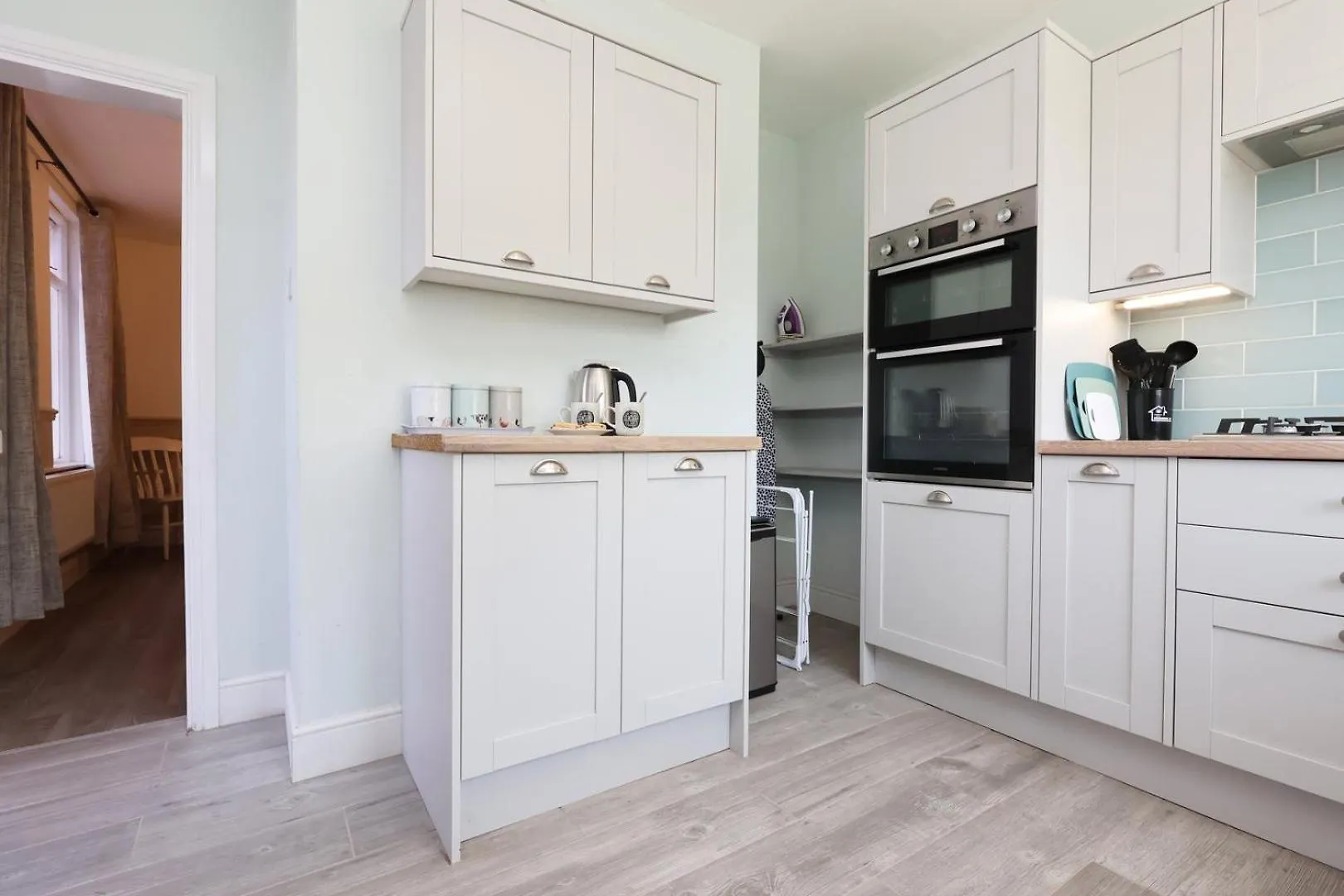 Spacious Cardiff Home With Garden And Wifi! بيت ضيافة