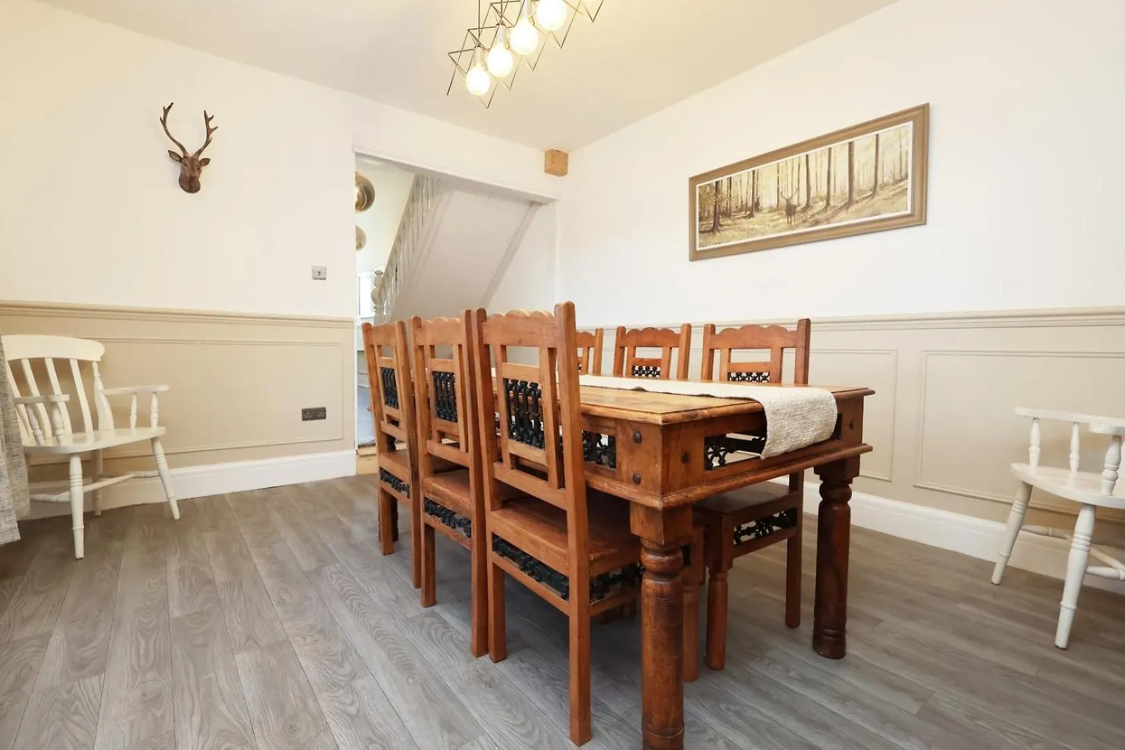 Spacious Cardiff Home With Garden And Wifi! 0*,  المملكة المتحدة