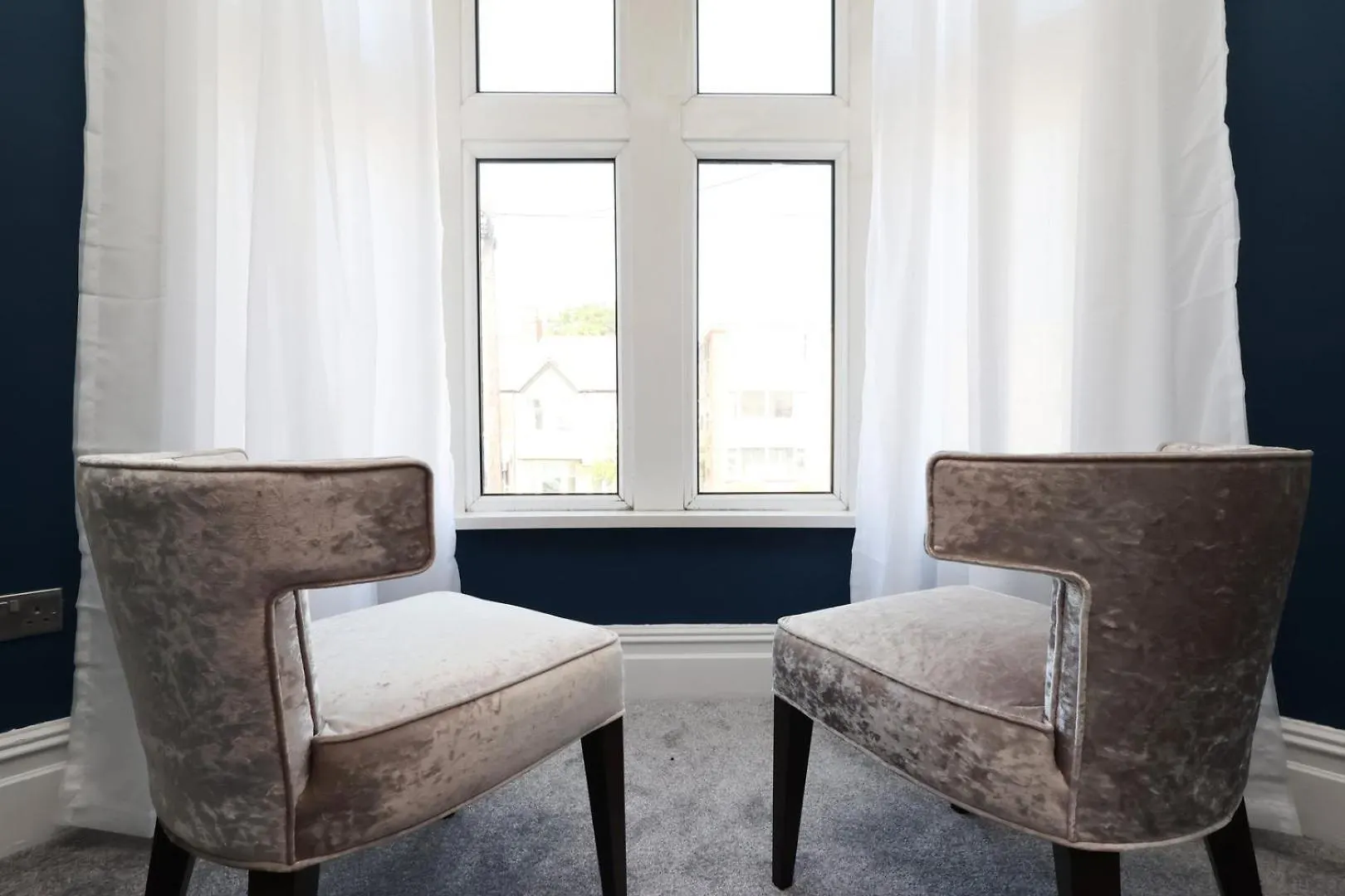 Spacious Cardiff Home With Garden And Wifi!